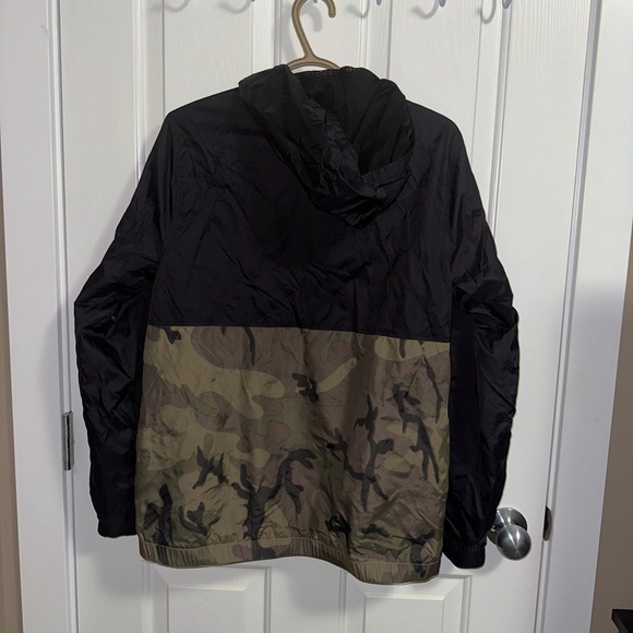 Volcom Jacket - Picture 2 of 2